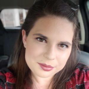 Meet your Posher, Jade